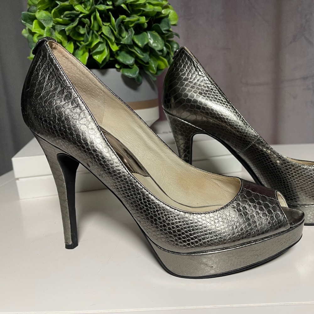Michal Kors Platform Peeptoe Heels - NEW Size 9